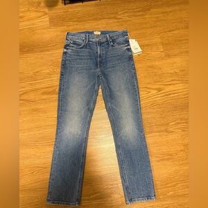 Mother Denim “THE MID RISE DAZZLER ANKLE” Jeans